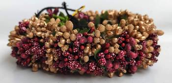 Maroon and gold pollens hair gajra 2