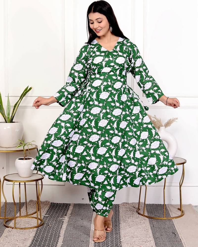 Green floral hand block printed cotton kurta pant set