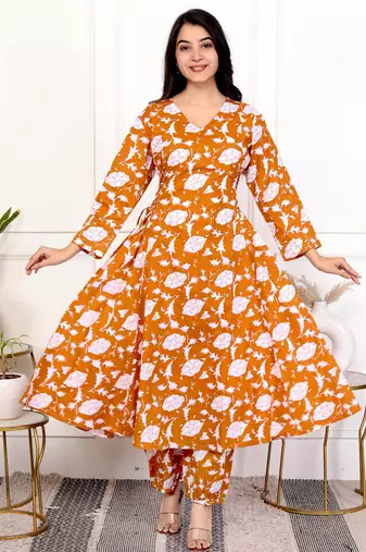 Peach floral hand block printed cotton kurta pant set