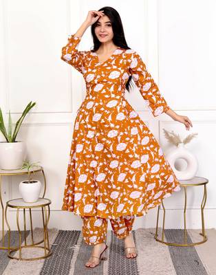 Peach floral hand block printed cotton kurta pant set 3