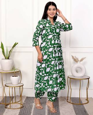 Green floral hand block printed cotton kurta pant set 3