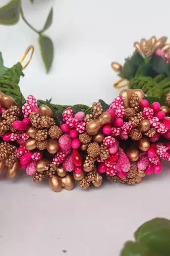 pink gold paper hair gajra with pollen work
