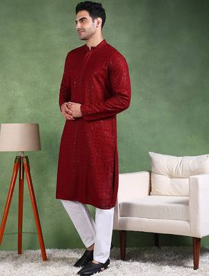 Men maroon viscose rayon solid embroidered straight kurta 3