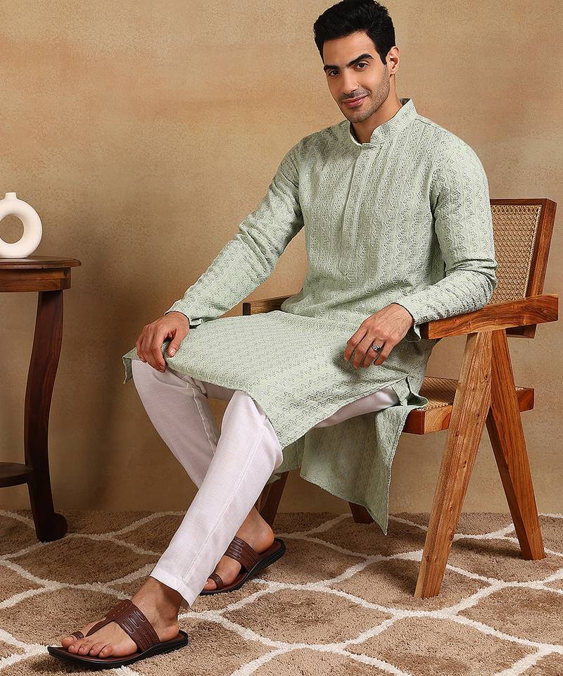 Men green viscose rayon solid embroidered straight kurta