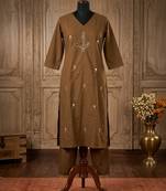 Women Embroidery straight kurta with Pant 