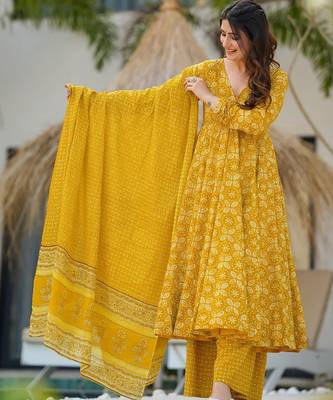 Yellow digital printed maslin traditional gown set with dupatta 2