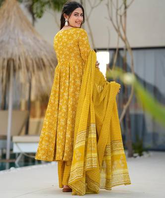 Yellow digital printed maslin traditional gown set with dupatta 3