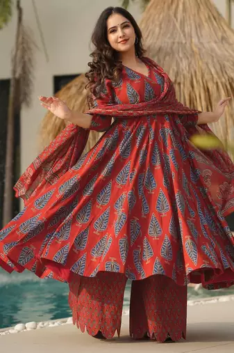 Maroon digital printed maslin traditional gown set with dupatta