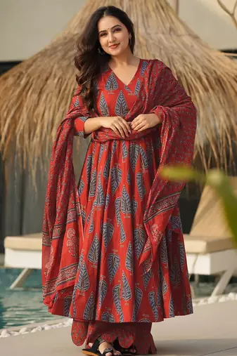 Maroon digital printed maslin traditional gown set with dupatta