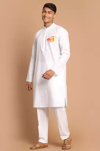 white cotton kurta set with shri ram chest print