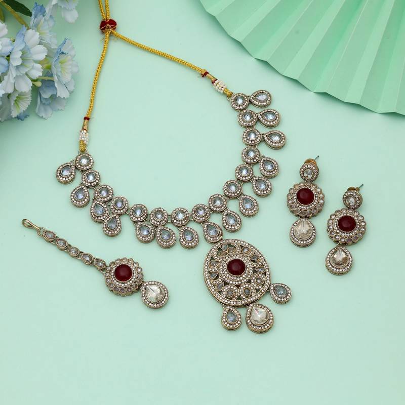 Red Color Kundan Necklace Set Royal Wedding Design