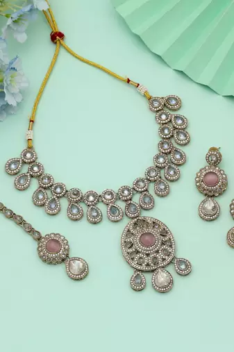 Pink Color Kundan Necklace Set Feminine Wedding Design