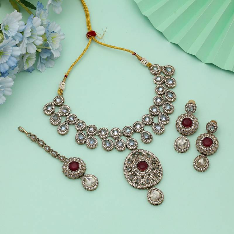 Magenta Color Kundan Necklace Set Wedding Style