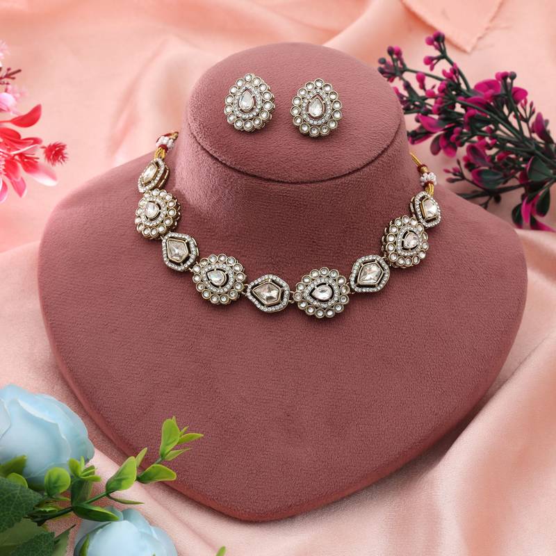 White Color Kundan Necklace Set Classic Design