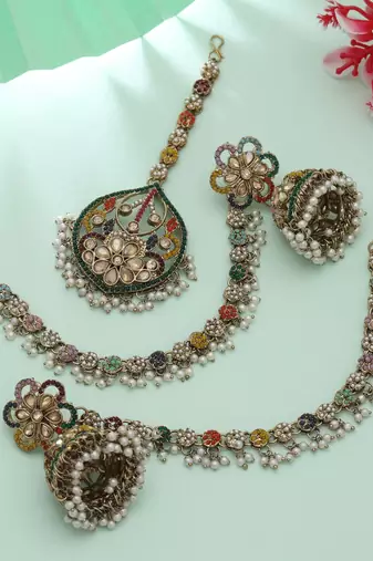 multicolor jhumka tikka set with kundan glam