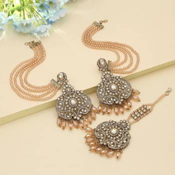 gold kundan dangle earrings tikka bridal set 1