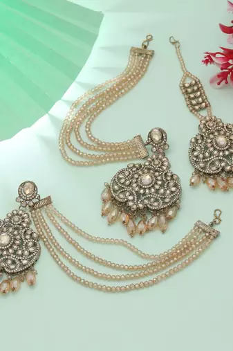 gold kundan dangle earrings tikka bridal set