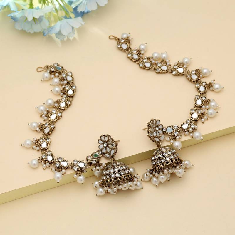 White Color Mirror Kundan Earrings Party Wear