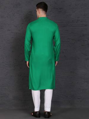 Men's green cotton kurta with pant set 3
