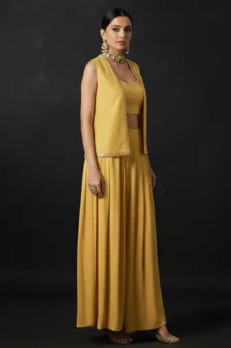 Yellow embroidered crepe co ord set