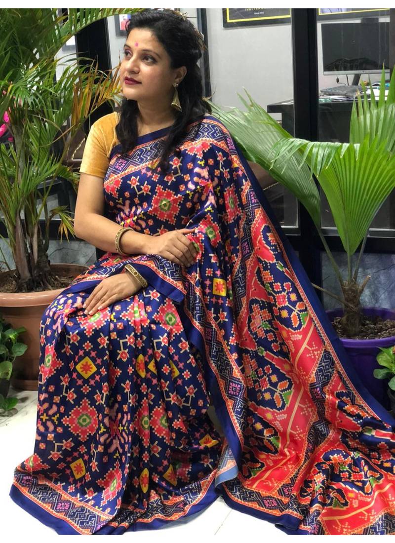 Digital print assami silk saree with jequared unstitched blouse and beautiful multicoloured thred work at pallu