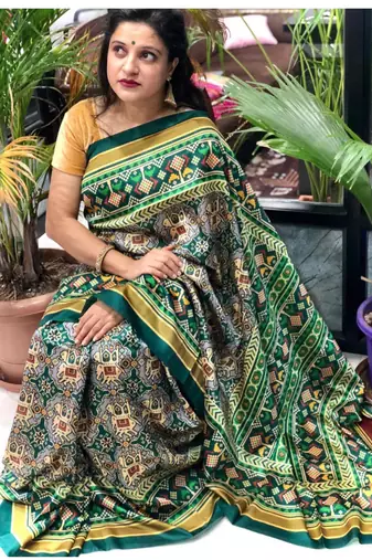 Digital print assami silk saree with jequared unstitched blouse and beautiful multicoloured thred work at pallu
