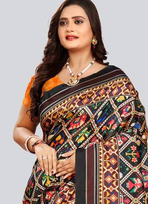 Digital print assami silk saree with jequared unstitched blouse and beautiful multicoloured thred work at pallu 4