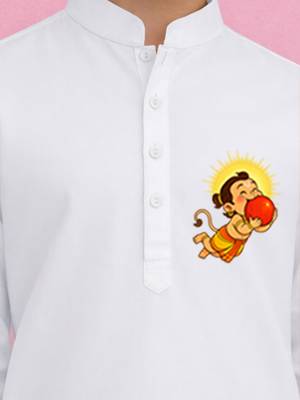boys white cotton kurta pyjama set with bal hanuman print 2