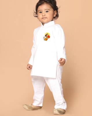 boys white cotton kurta pyjama set with bal hanuman print 3