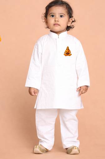 boys white cotton kurta pyjama set with hanuman print