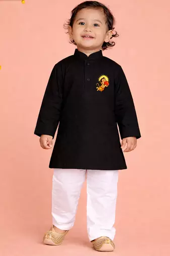 boys black cotton kurta pyjama with bal hanuman print	