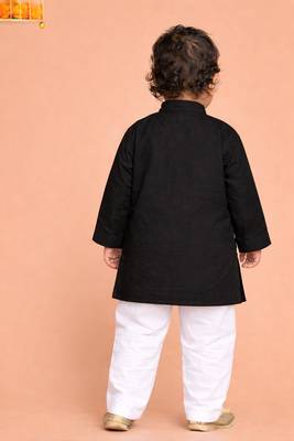 boys black cotton kurta pyjama with bal hanuman print	 4