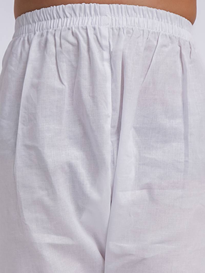 boys white cotton kurta pyjama set with bal hanuman sticker