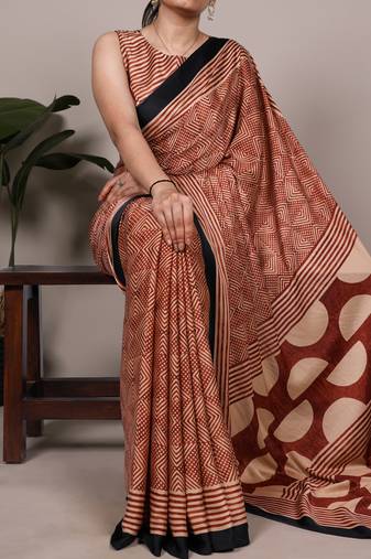 peach dull satin saree with fancy print