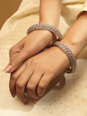 gold plated rectangle pattern crystal bangle set of 2 5