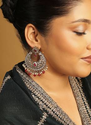 red kundan stone antique gold chandelier earrings for women 6
