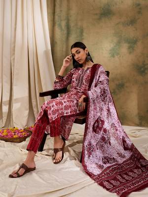 Red ethnic block print cotton straight kurta pant dupatta set 5