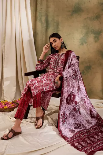 Red ethnic block print cotton straight kurta pant dupatta set