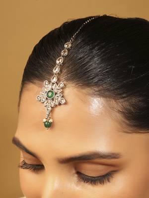 green alloy maang tikka with flower oval design 6