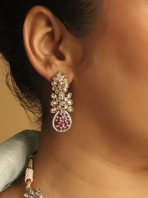flower oval shape red kundan gold plated choker set with maang tikka 9
