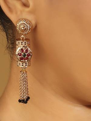 gold tone temple style long mangalsutra set with flower motifs 6