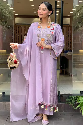Lavender p.v chanderi heavy thread embroidery work kurta pant set