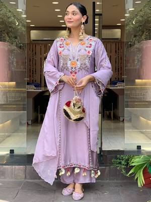 Lavender p.v chanderi heavy thread embroidery work kurta pant set 2