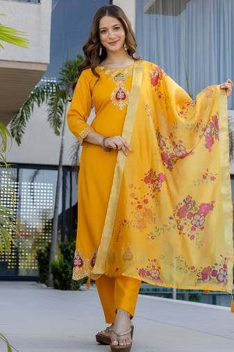 Yellow chanderi heavy thread embroidery work kurta pant set