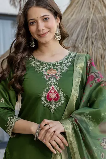 Green chanderi heavy thread embroidery work kurta pant set