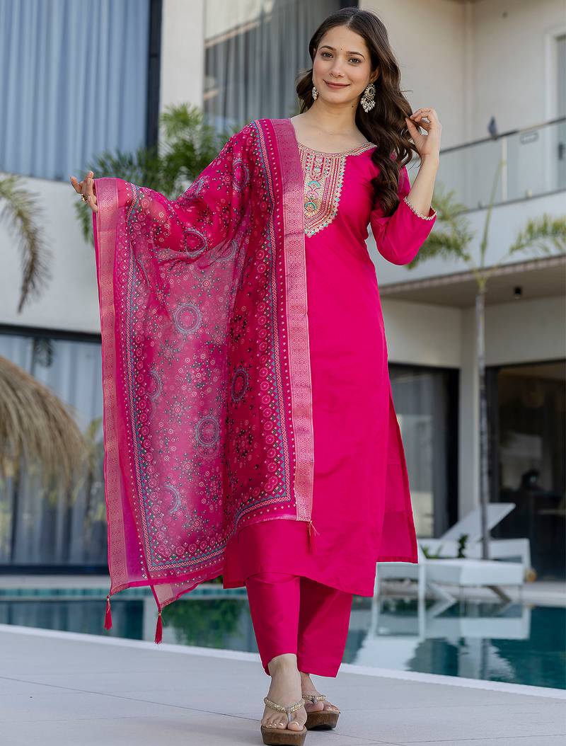 Rani pink chanderi cotton heavy thread embroidery work with printed dupatta kurta pant set