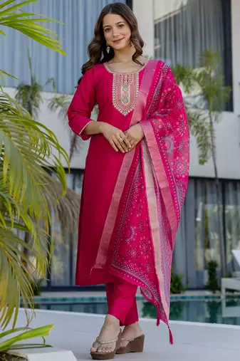Rani pink chanderi cotton heavy thread embroidery work with printed dupatta kurta pant set