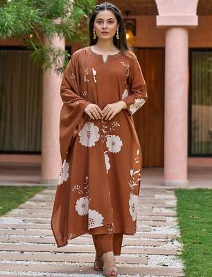 Brown muslin printed kurta pant set 1