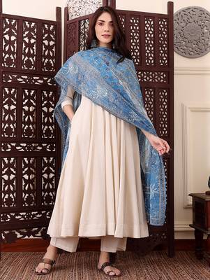 Cream chanderi silk solid plain with printed dupatta kurta pant set 2