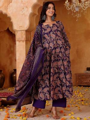 Purple rayon blend printed kurta pant set 2